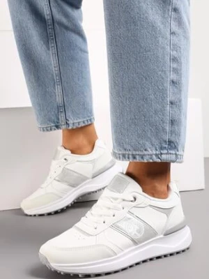 Białe Sneakersy z Błyszczącymi Wstawkami na Grubej Podeszwie Lintessa