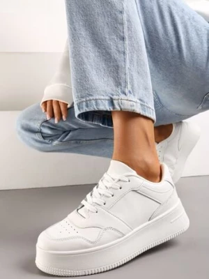Białe Sneakersy z Cholewką przed Kostkę na Platformie Liciana