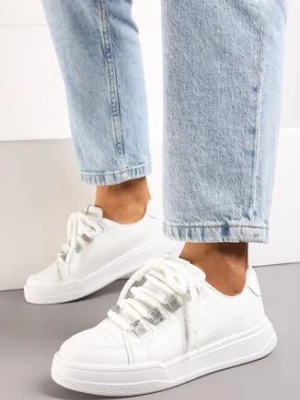 Białe Sneakersy z Ekoskóry na Płaskiej Podeszwie z Cyrkoniami Przy Sznurówkach Etruri