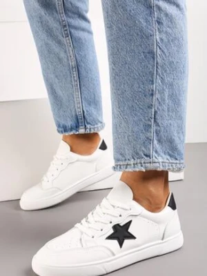 Białe Sneakersy z Naszywką w Kształcie Gwiazdki Desdema