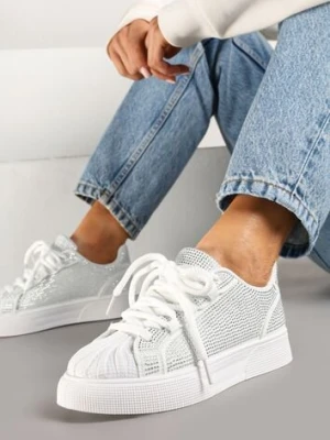 Białe Sneakersy z Ozdobnym Tłoczeniem i Cyrkoniami Dorreia
