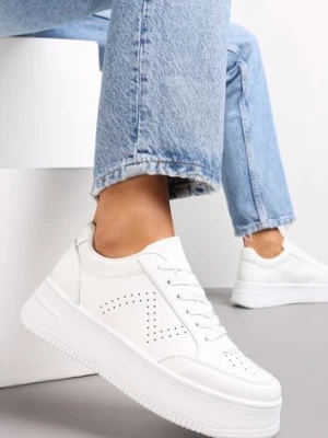 Zdjęcie produktu Białe Sneakersy z Perforacją na Platformie Treresa