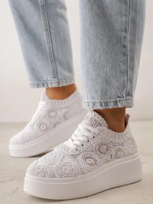 Białe Sneakersy z Plecionki na Grubej Podeszwie w Stylu Boho Dacara c'm paris