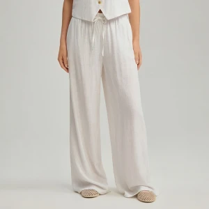 Białe spodnie wide leg mid waist z domieszką lnu House