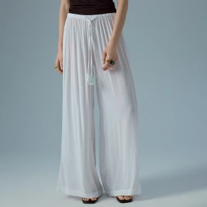 Białe spodnie wide leg z wiskozy House