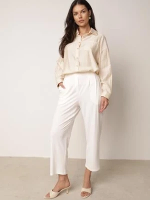 Białe Spodnie z Eleganckimi Zakładkami i Nogawkami o Długości 3/4 Dorasea glo-story