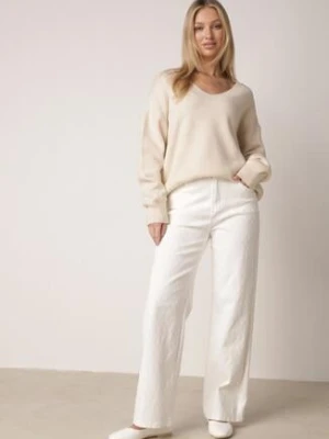 Białe Szerokie Jeansy z Bawełną Zdobione Przeszyciami w Romby Biretha