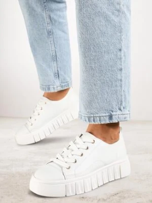 Zdjęcie produktu Białe Sznurowane Sneakersy Vices na Płaskiej Podeszwie Firori