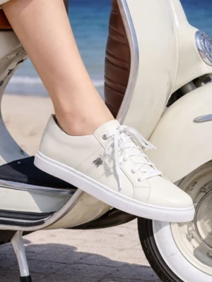 Białe trampki damskie 7mil