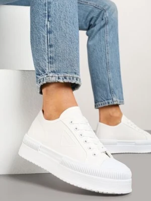 Białe Trampki na Podwójnej Podeszwie z Ozdobnym Znaczkiem na Cholewce Alivrelia ideal