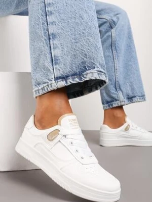 Biało-Beżowe Sneakersy na Grubej Podeszwie przed Kostkę z Perforacją Rarissa