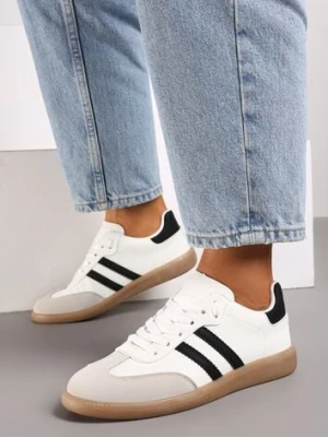 Biało-Czarne Casualowe Sneakersy na Płaskiej Podeszwie z Paskami Jereria gowin
