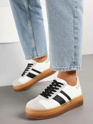 Biało-Czarne Płaskie Sneakersy Ozdobione Paskami Norili