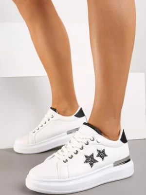 Biało-Czarne Płaskie Sneakersy z Gwiazdkami i Metalicznymi Wstawkami Jalelia