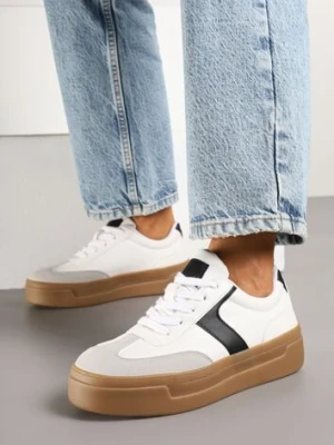 Biało-Czarne Sneakersy na Grubej Podeszwie w Stylu Kultowych Tenisówek Hanelith