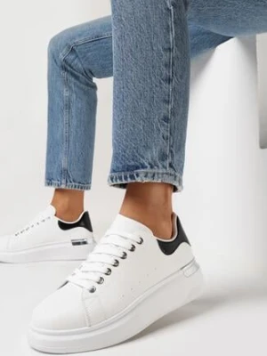 Biało-Czarne Sneakersy na Grubej Podeszwie z Metaliczną Wstawką Ranti