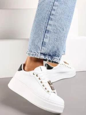 Biało-Czarne Sneakersy na Platformie z Odpinanymi Zawieszkami Przy Sznurówkach Harhi