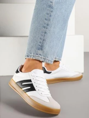 Biało-Czarne Sneakersy w Stylu Klasycznych Tenisówek z Ozdobnymi Przeszyciami Nartewia