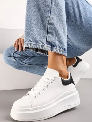 Biało-Czarne Sznurowane Sneakersy na Niskiej Platformie z Imitacji Skóry Ajanfa