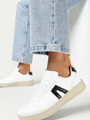 Biało-Czarne Sznurowane Sneakersy z Wstawkami Shasita