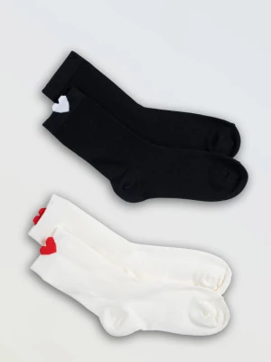 Biało-czarny zestaw skarpet z ozdobnym serduszkiem 2-PAK Reporter