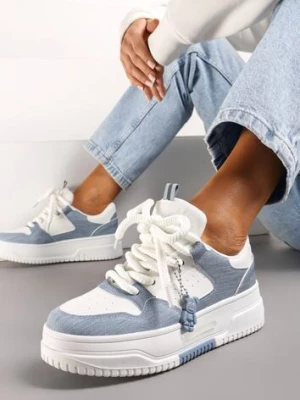 Biało-Niebieskie Sneakersy na Platformie z Zawieszką Misiem Arialbe