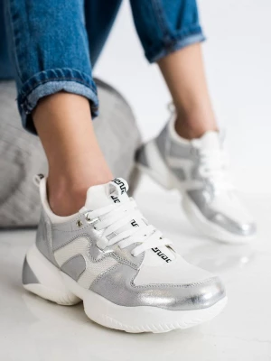 Biało-srebrne sneakersy Merg