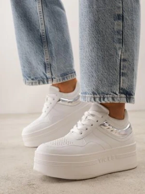 Biało-Srebrne Sneakersy VICES na Grubej Podeszwie z Przeszyciami i Tłoczeniem Berolle