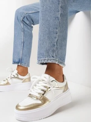 Biało-Złote Sneakersy na Grubej Podeszwie z Metalicznymi Wstawkami Atilem