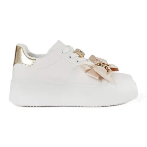 Zdjęcie produktu Biało-złote sneakersy ze złotymi dodatkami białe
