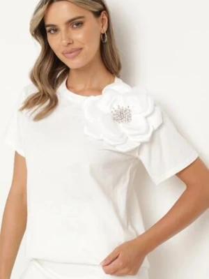 Biały Bawełniany T-shirt z Krótkim Rękawem i Aplikacją w Kształcie Kwiatu z Cyrkoniami Dimantee