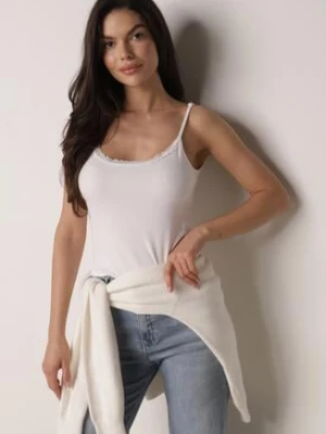 Biały Bawełniany Top Bieliźniany z Koronką na Regulowanych Ramiączkach Beralisa romee's