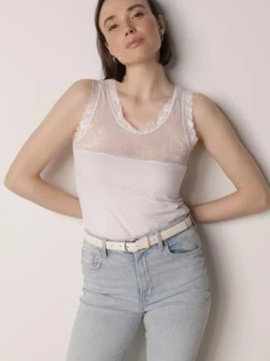 Biały Bawełniany Top z Koronkową Górą Beralia romee's