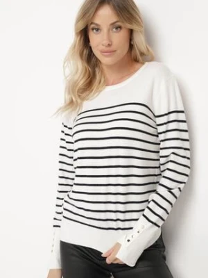 Biały Sweter z Bawełną i Wiskozą w Paski Ozdobiona Nitami Vitila palma