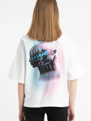 Biały t-shirt BOXY z autorską grafiką z tyłu Reporter