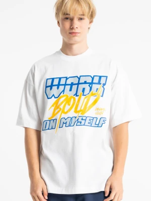 Biały t-shirt OVERSIZE z autorską grafiką z przodu Reporter