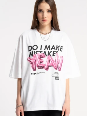 Biały t-shirt z autorską grafiką z przodu Reporter