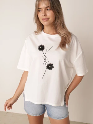 Biały T-shirt z Wiskozy z Perełkami i Kwiatami 3D Rossalie Rosse Line