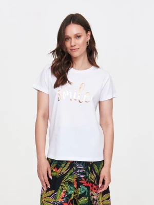 Biały t-shirt ze złotym napisem Top Secret
