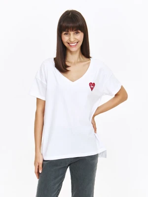 Biały top z serduszkiem