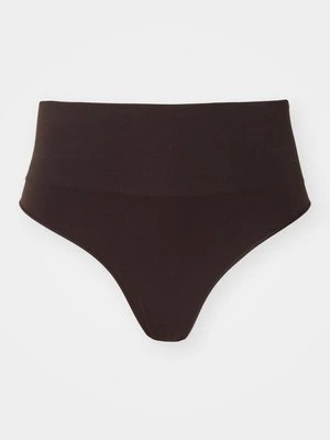 Bielizna korygująca Spanx