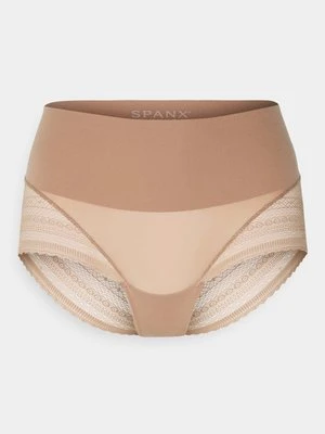 Bielizna korygująca Spanx
