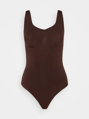 Bielizna korygująca YITTY