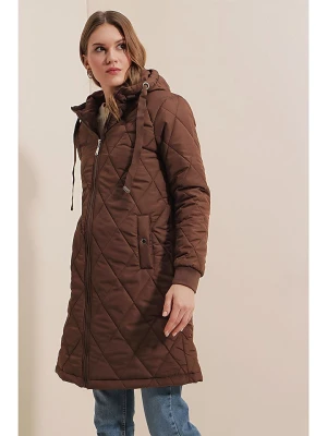 Bigdart Płaszcz pikowany w kolorze brązowym rozmiar: 36
