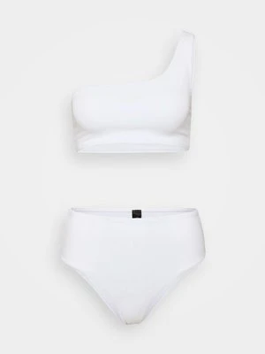 Bikini Arena