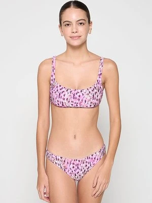 Bikini Arena
