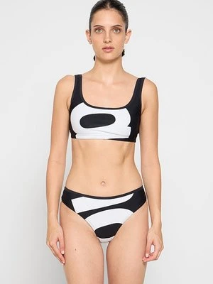 Bikini Arena