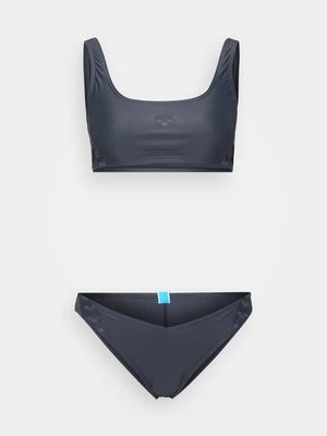 Bikini Arena