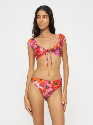 Bikini Guess