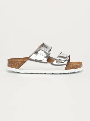 Birkenstock klapki skórzane Arizona SFB srebrny